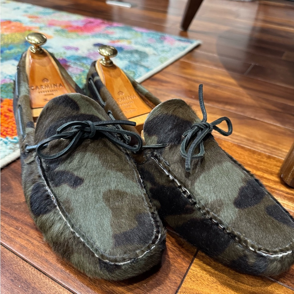 Green and Black Slip-On Loafers with Moccasin Stitching